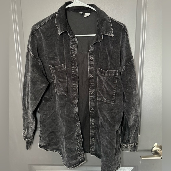 H&M Tops - H&M Suede black button up “flannel”